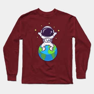 Cute Astronaut Sitting On Earth With Star Cartoon Long Sleeve T-Shirt